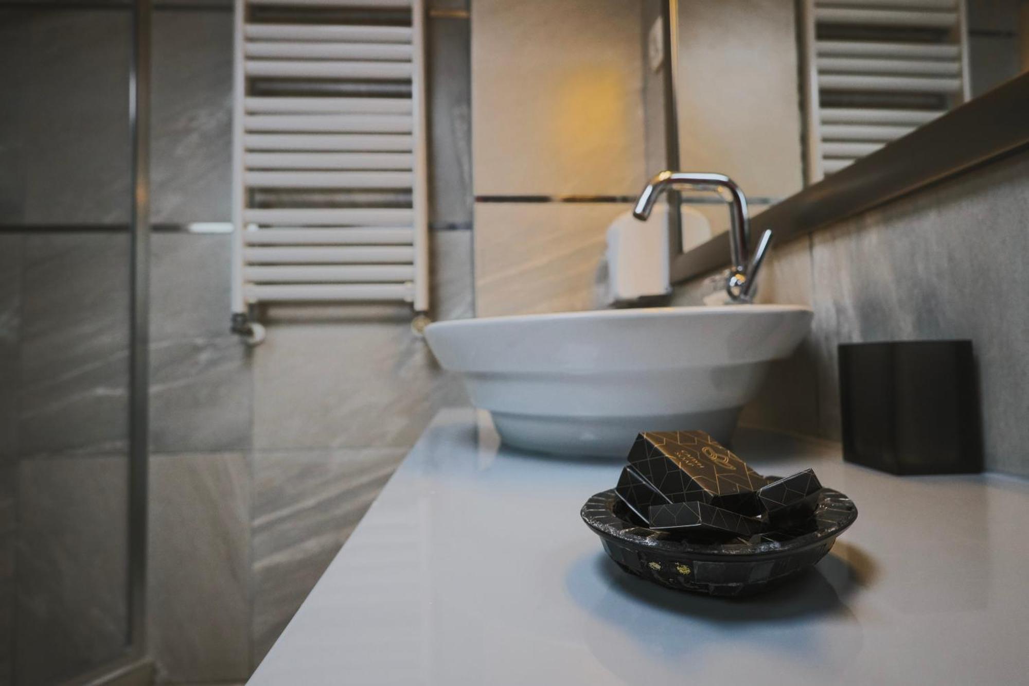 Mr.I Boutique Hotel & Bar オフリド エクステリア 写真